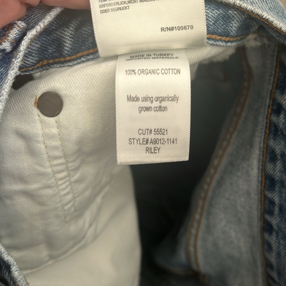 Agolde Riley Shorts - Picture 3 of 4